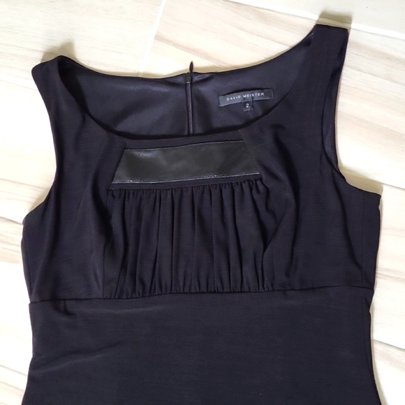 David Meister Black Empire fitted Dress w/ faux leather detail - Picture 4 of 16